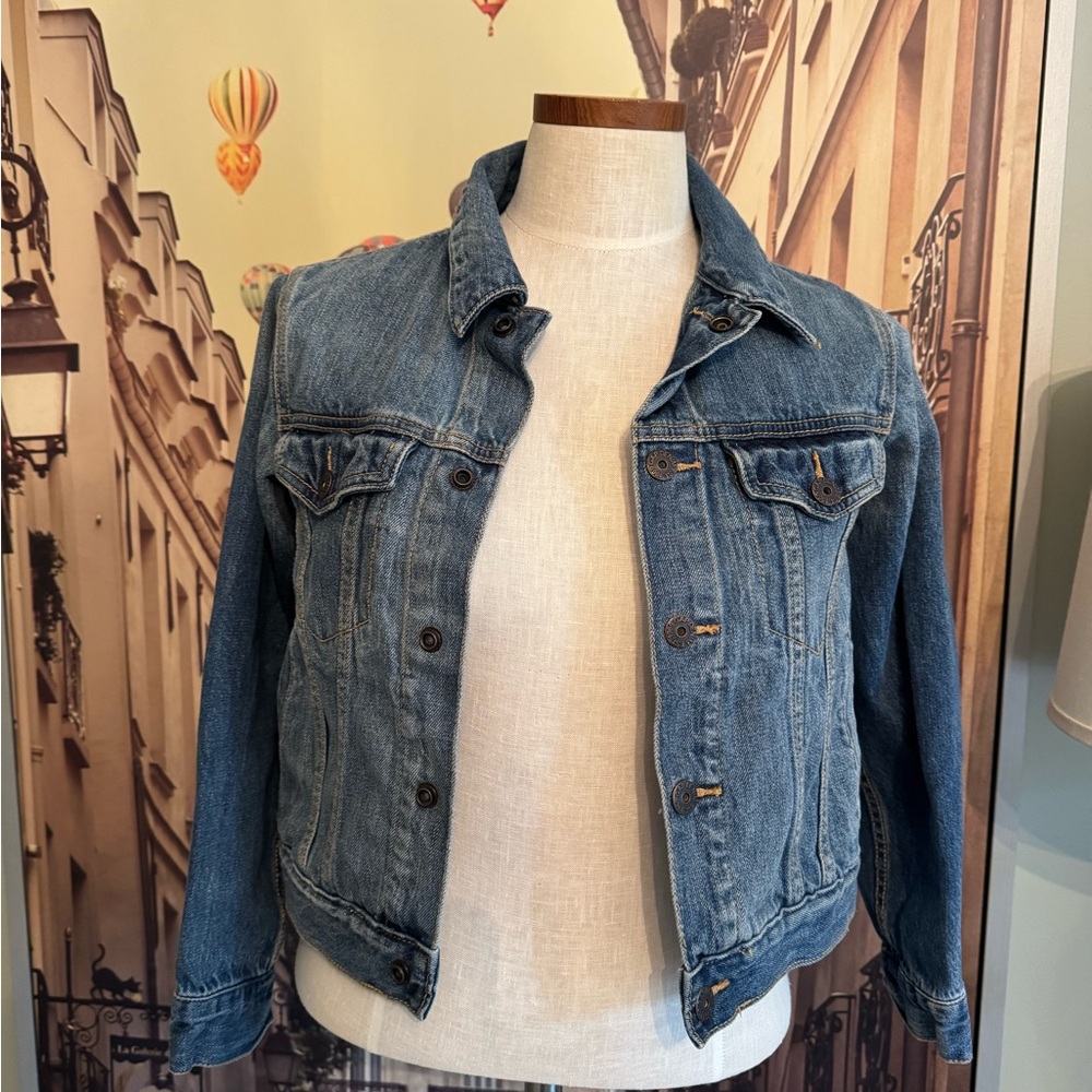 Classic Blue Denim Jacket size kids M